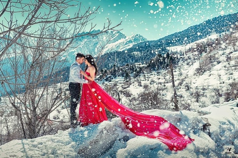 Kashmir Honeymoon Tour Packages