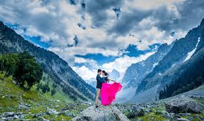 Travel Agents in Kashmir, Kashmir Tour Packages