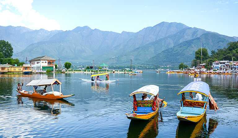 Kashmir Family Tour Packages